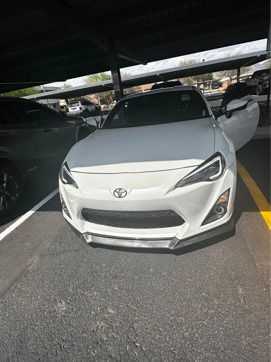 2015 Scion FR-S - Image 2 of 6