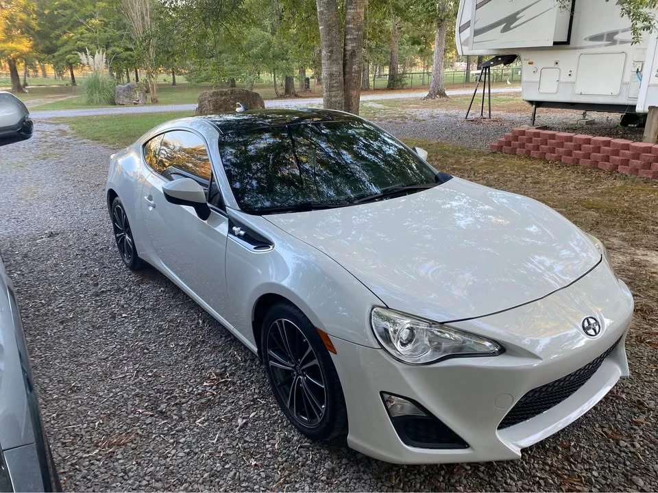 2015 Scion FR-S - Image 4 of 12
