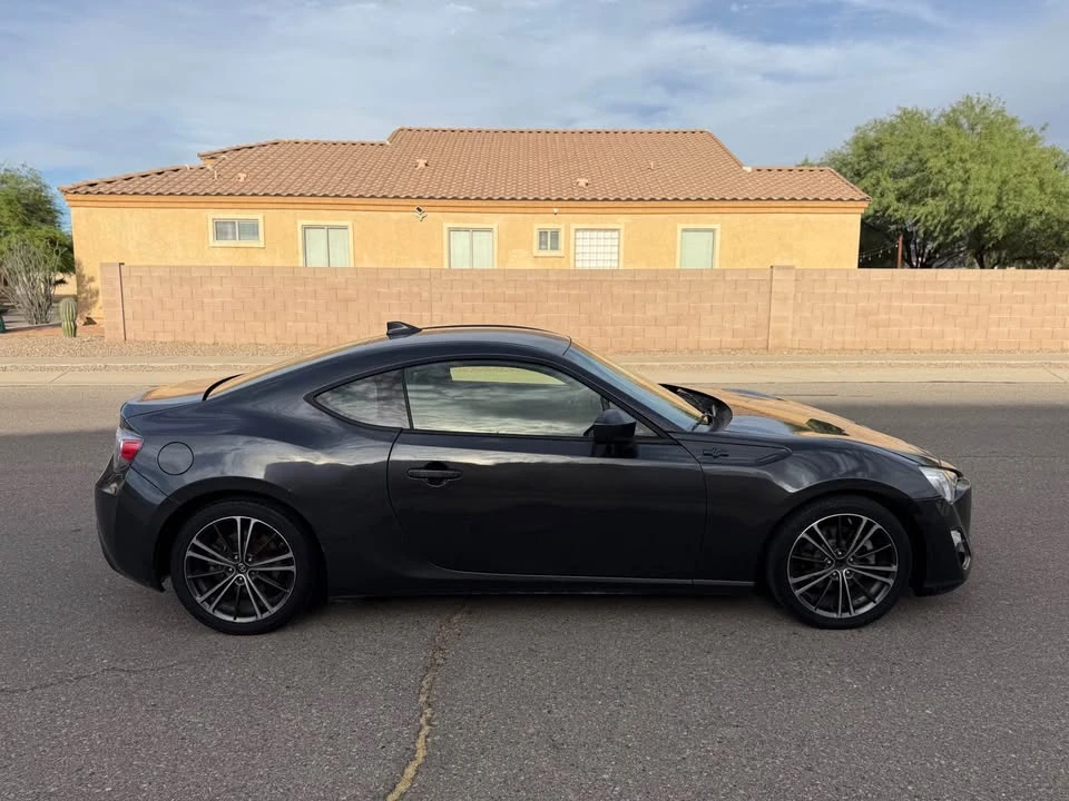 2015 Scion FR-S - Image 4 of 13