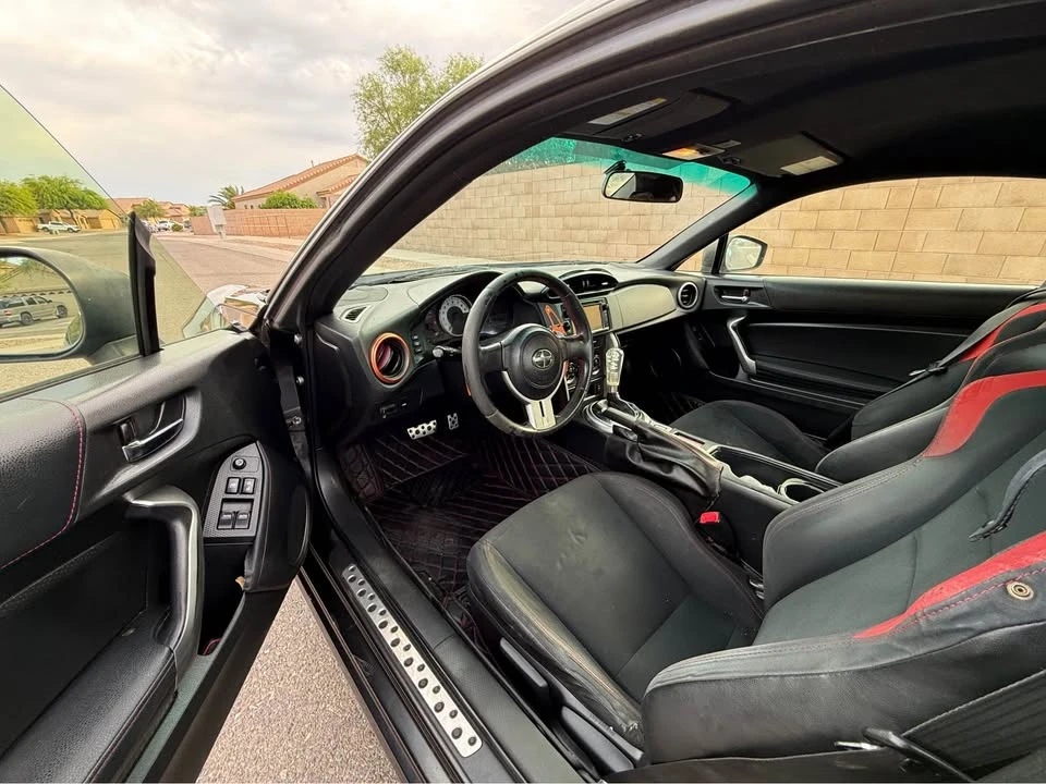 2015 Scion FR-S - Image 9 of 13