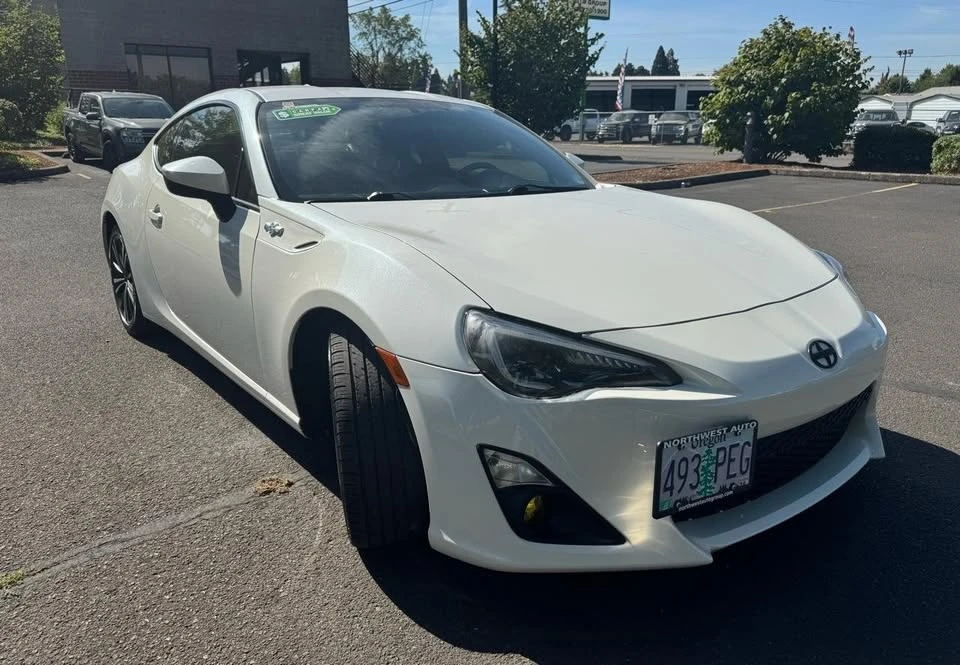 2015 Scion FR-S - Image 7 of 12