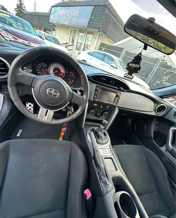 2015 Scion FR-S - Image 9 of 11