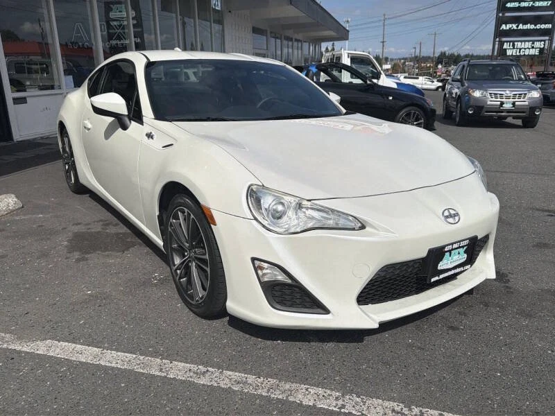 2015 Scion FR-S - Image 9 of 19