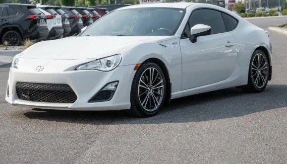 2015 Scion FR-S - Image 5 of 8
