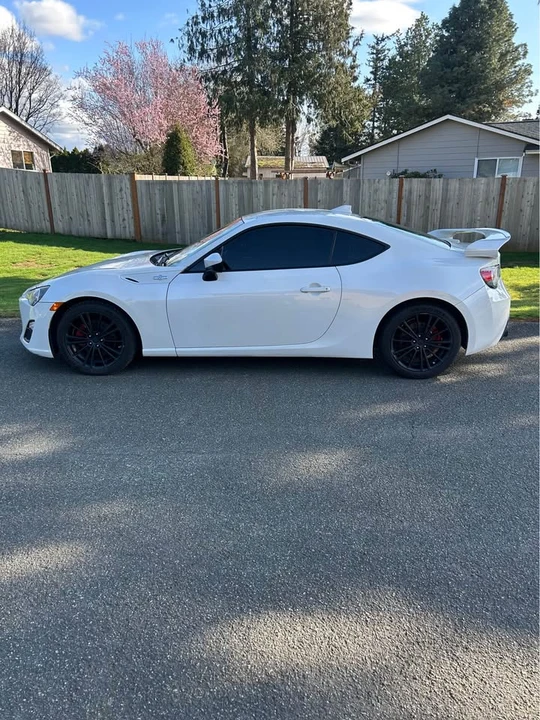 2015 Scion FR-S - Image 6 of 18