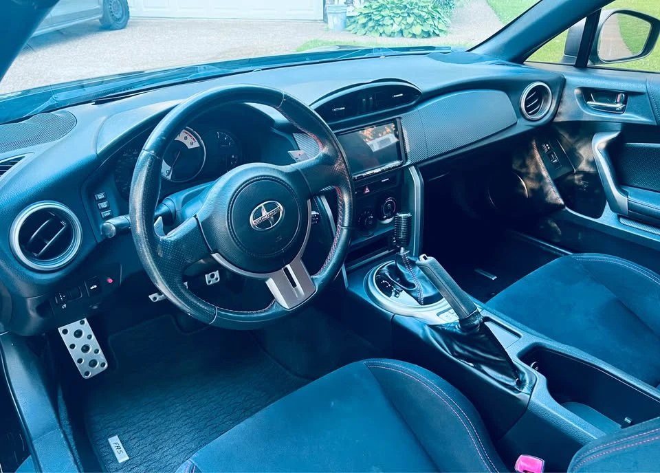 2015 Scion FR-S - Image 7 of 8