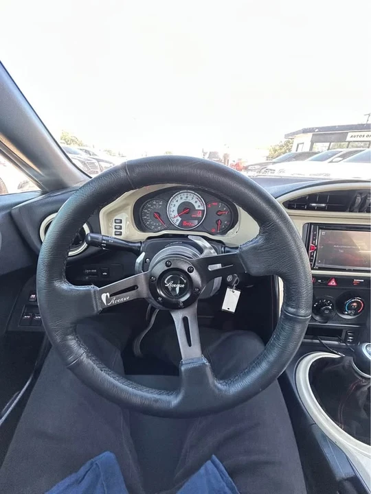 2015 Scion FR-S - Image 8 of 10
