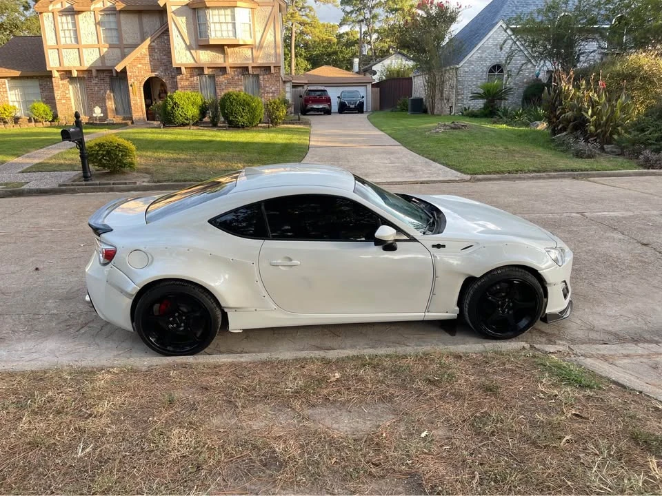 2015 Scion FR-S - Image 7 of 17