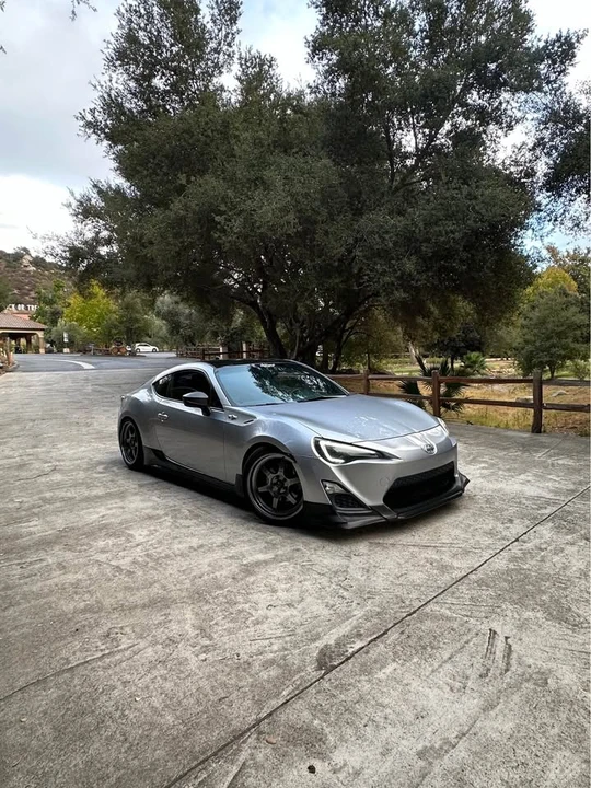 2015 Scion FR-S - Image 4 of 6