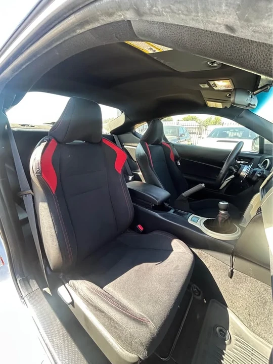 2015 Scion FR-S - Image 6 of 10
