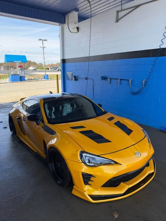 2015 Scion FR-S - Image 2 of 5