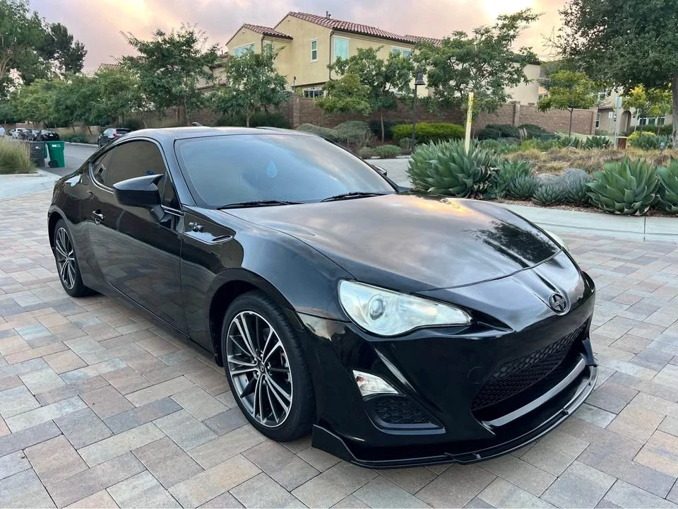 2015 Scion FR-S - Image 7 of 11