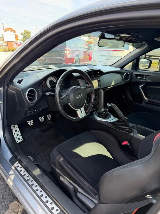 2015 Scion FR-S - Image 6 of 14