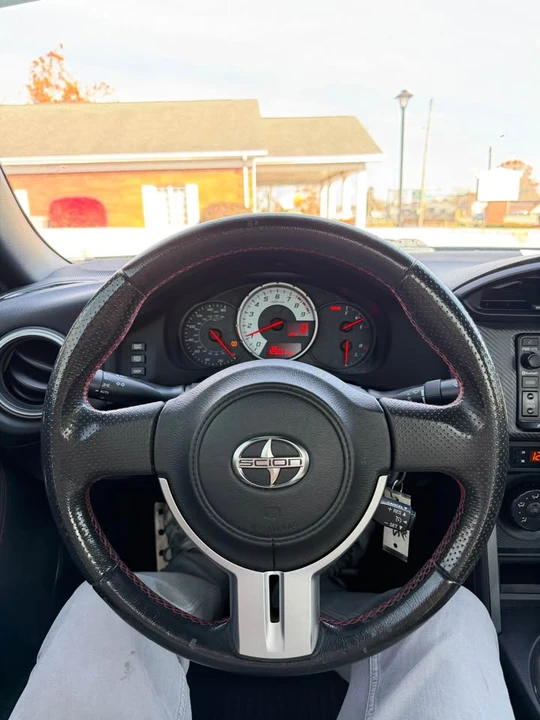 2015 Scion FR-S - Image 7 of 14