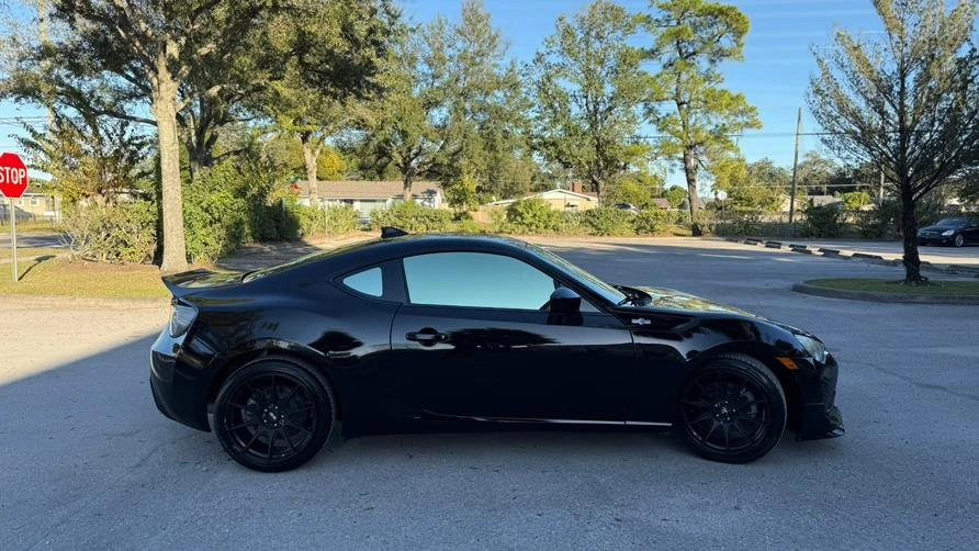 2015 Scion FR-S - Image 3 of 10