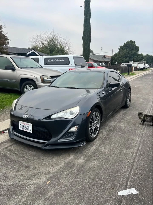 2015 Scion FR-S - Image 2 of 5