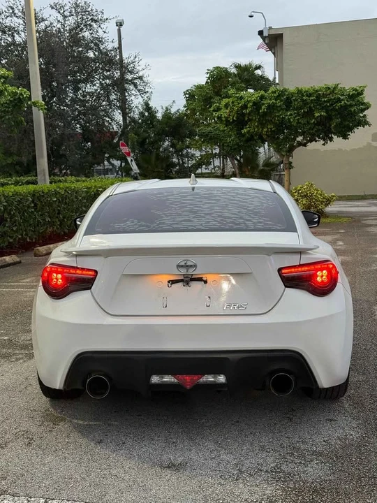 2015 Scion FR-S - Image 9 of 10