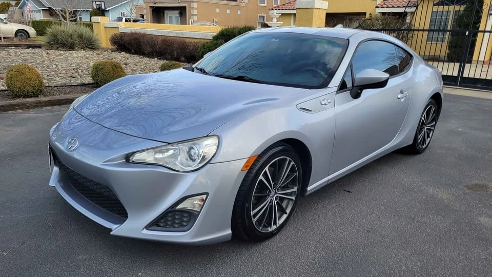 2015 Scion FR-S - Image 5 of 7