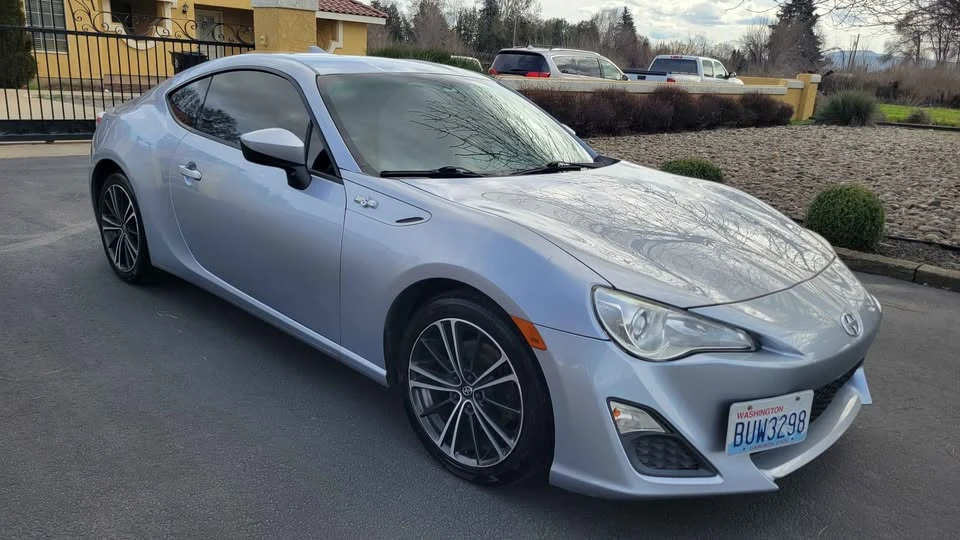 2015 Scion FR-S - Image 4 of 7