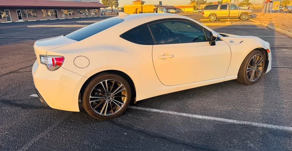 2015 Scion FR-S - Image 10 of 20