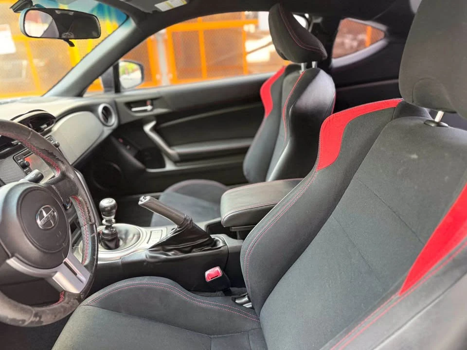 2015 Scion FR-S - Image 6 of 9