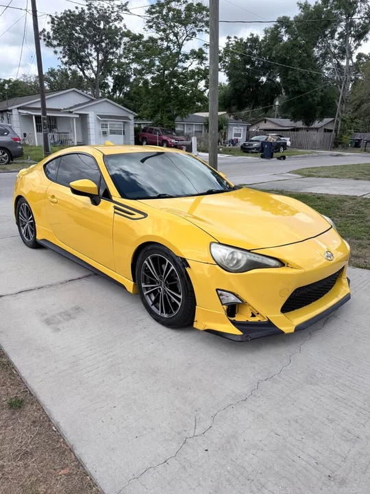 2015 Scion FR-S - Image 3 of 17