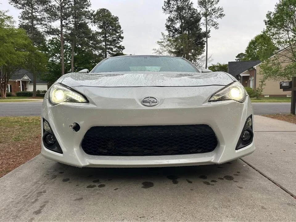 2015 Scion FR-S - Image 7 of 8