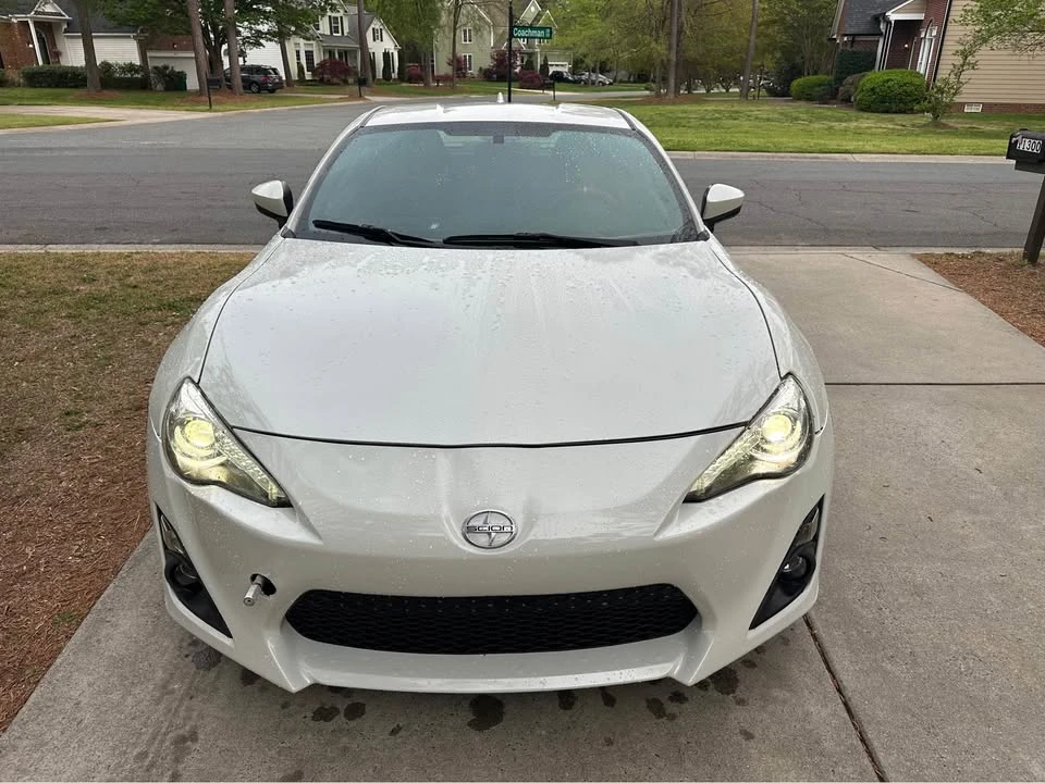 2015 Scion FR-S - Image 8 of 8