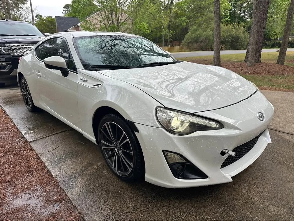 2015 Scion FR-S - Image 2 of 8