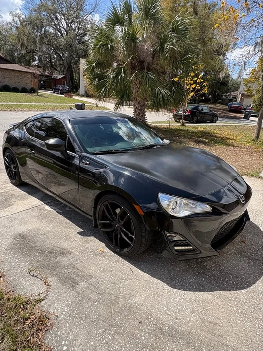 2015 Scion FR-S - Image 2 of 7