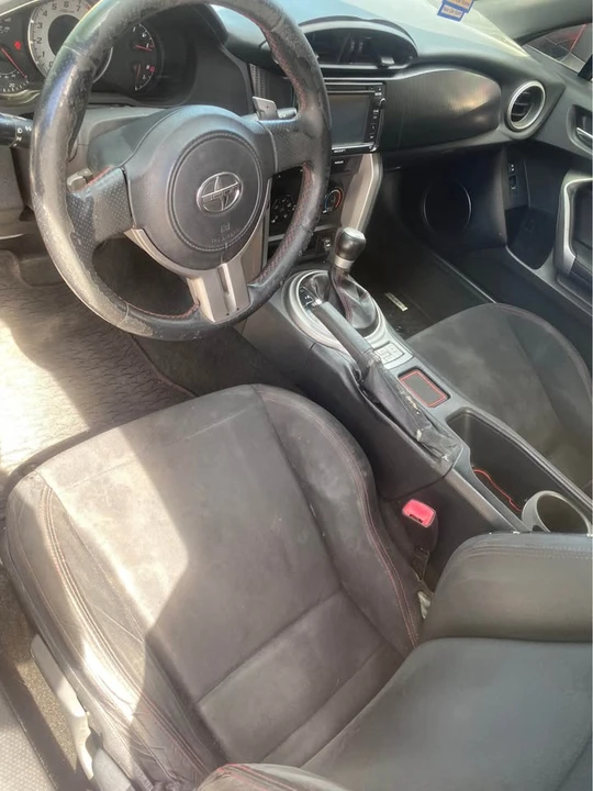 2015 Scion FR-S - Image 3 of 3