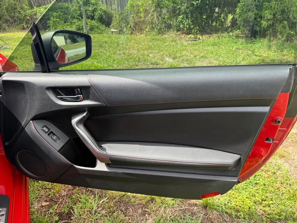2015 Scion FR-S - Image 6 of 11