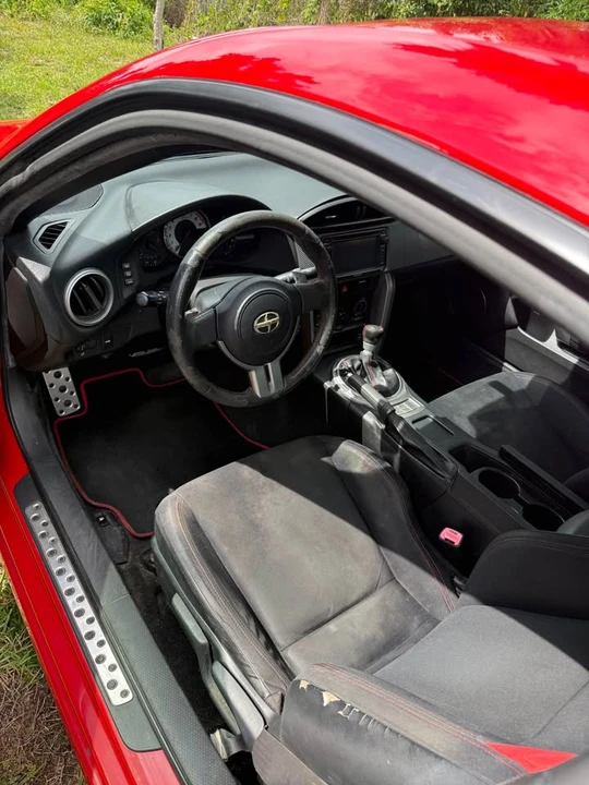 2015 Scion FR-S - Image 8 of 11