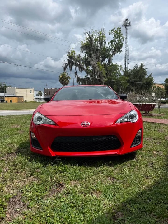 2015 Scion FR-S - Image 2 of 11