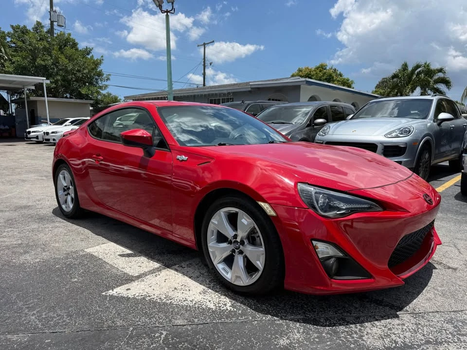2015 Scion FR-S - Image 7 of 20