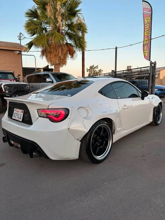 2015 Scion FR-S - Image 6 of 13