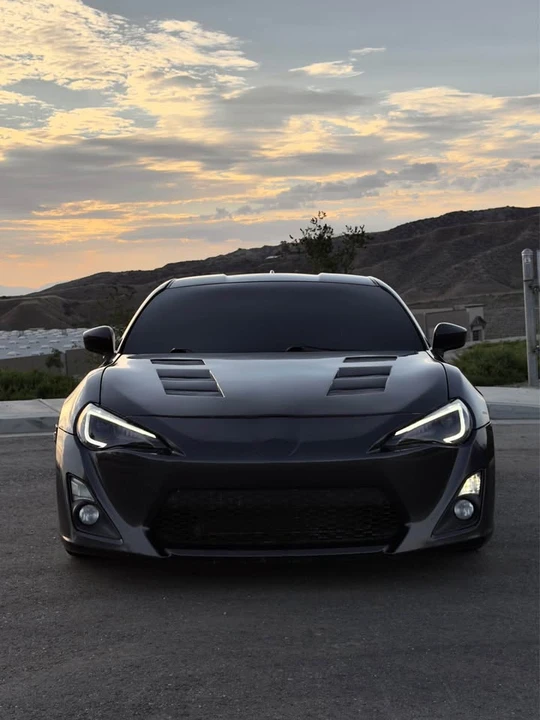 2015 Scion FR-S - Image 2 of 8