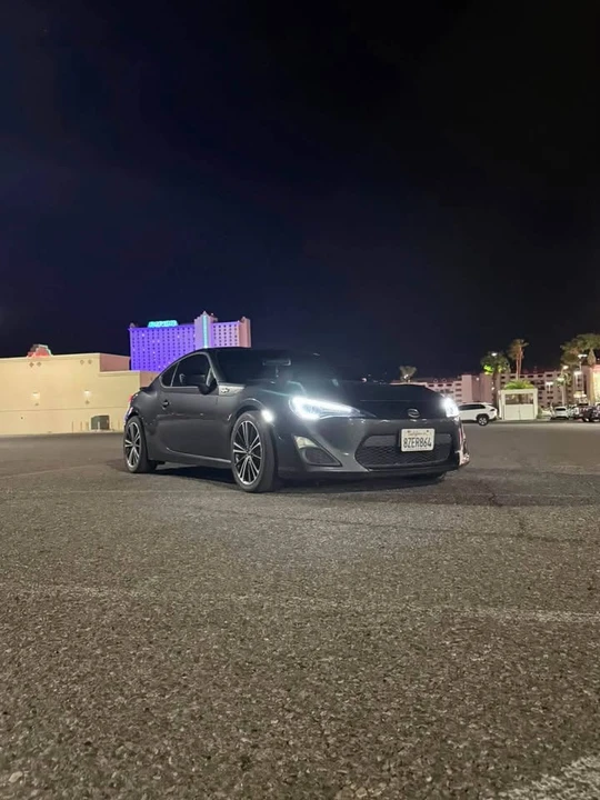 2015 Scion FR-S - Image 2 of 3