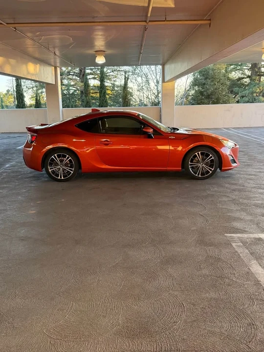 2015 Scion FR-S - Image 4 of 18