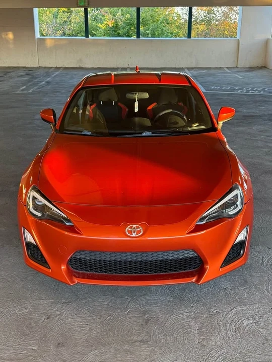2015 Scion FR-S - Image 10 of 18