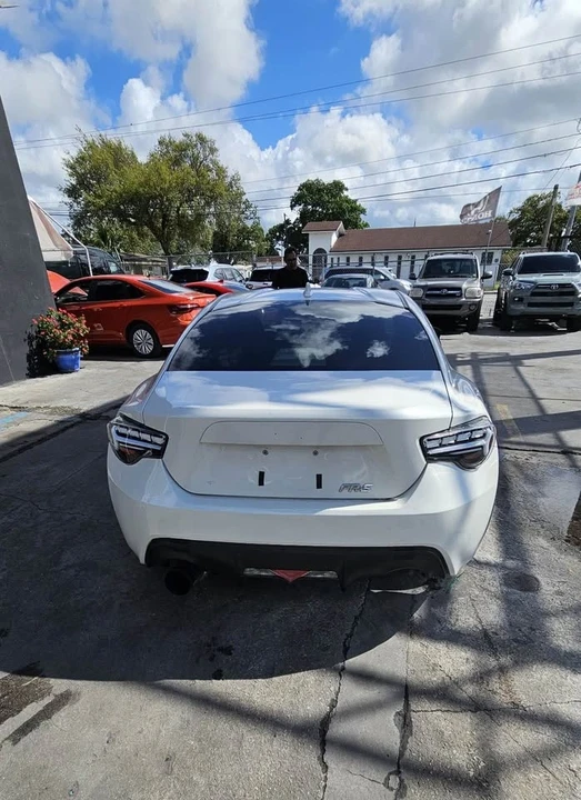 2015 Scion FR-S - Image 6 of 10