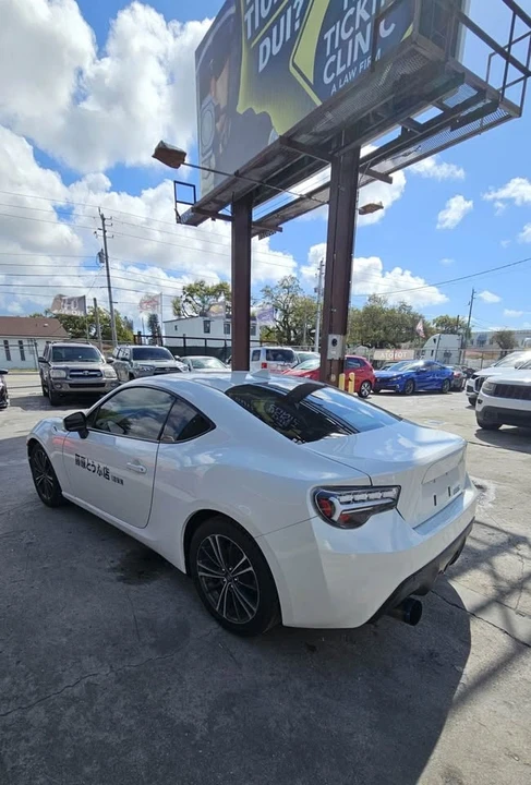 2015 Scion FR-S - Image 4 of 10