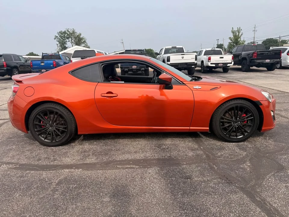 2015 Scion FR-S - Image 6 of 15