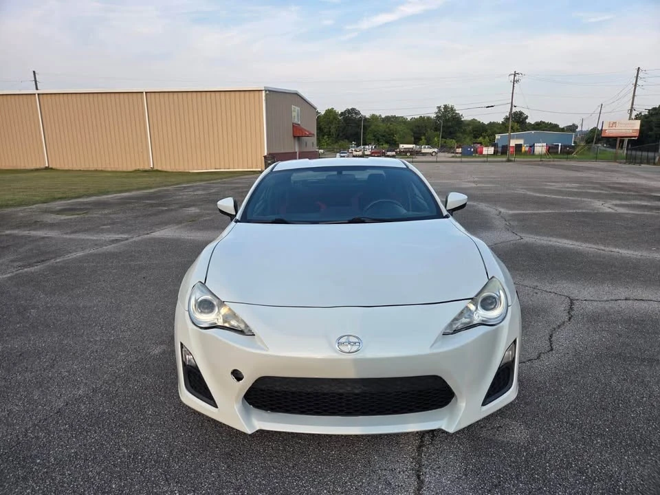 2015 Scion FR-S - Image 8 of 16