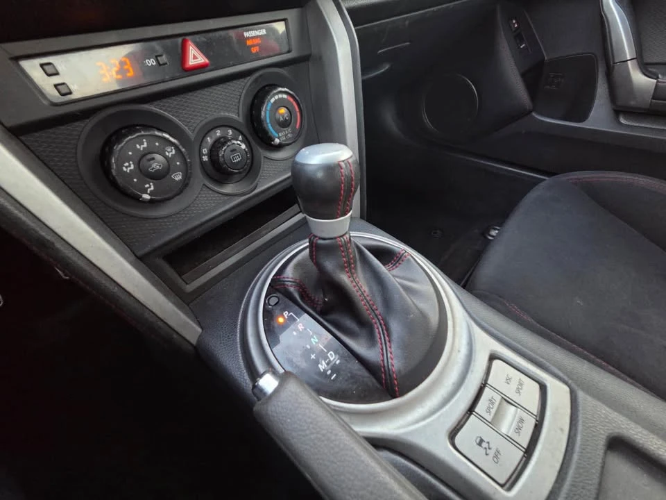 2015 Scion FR-S - Image 12 of 16
