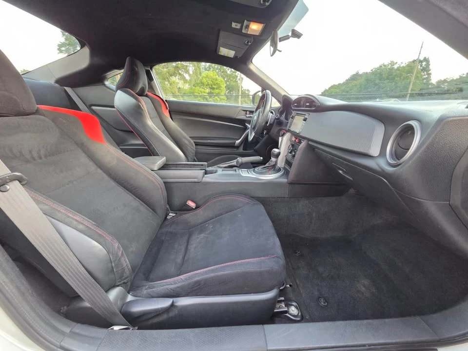 2015 Scion FR-S - Image 10 of 16