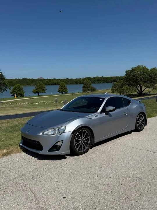 2015 Scion FR-S - Image 8 of 9