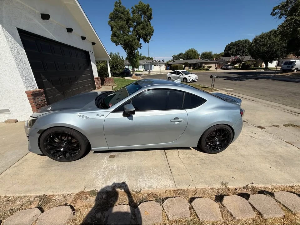 2015 Scion FR-S - Image 10 of 19