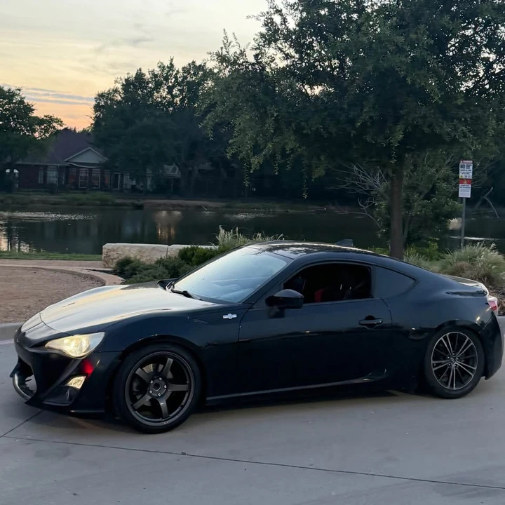 2015 Scion FR-S - Image 8 of 9