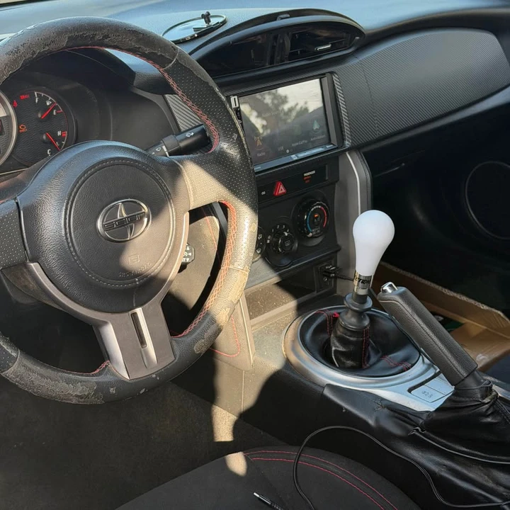 2015 Scion FR-S - Image 5 of 9